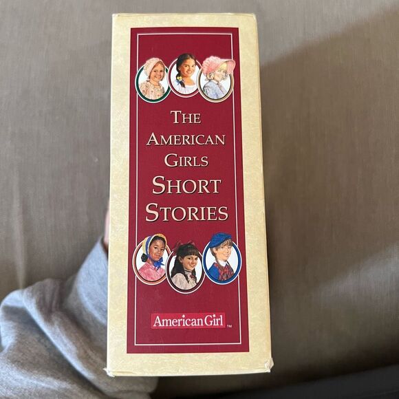 The American Girls Short Stories Collection Boxed Set 6 Mini Hardcovers Books - Picture 4 of 6